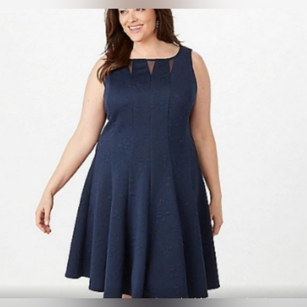 Roz & Ali Navy Blue Mesh Inset Floral Fit Flare